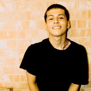 Meet your Posher, Adrian